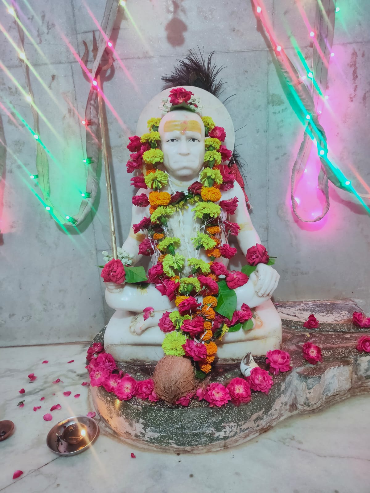 Azad Muni Ratlam Statue